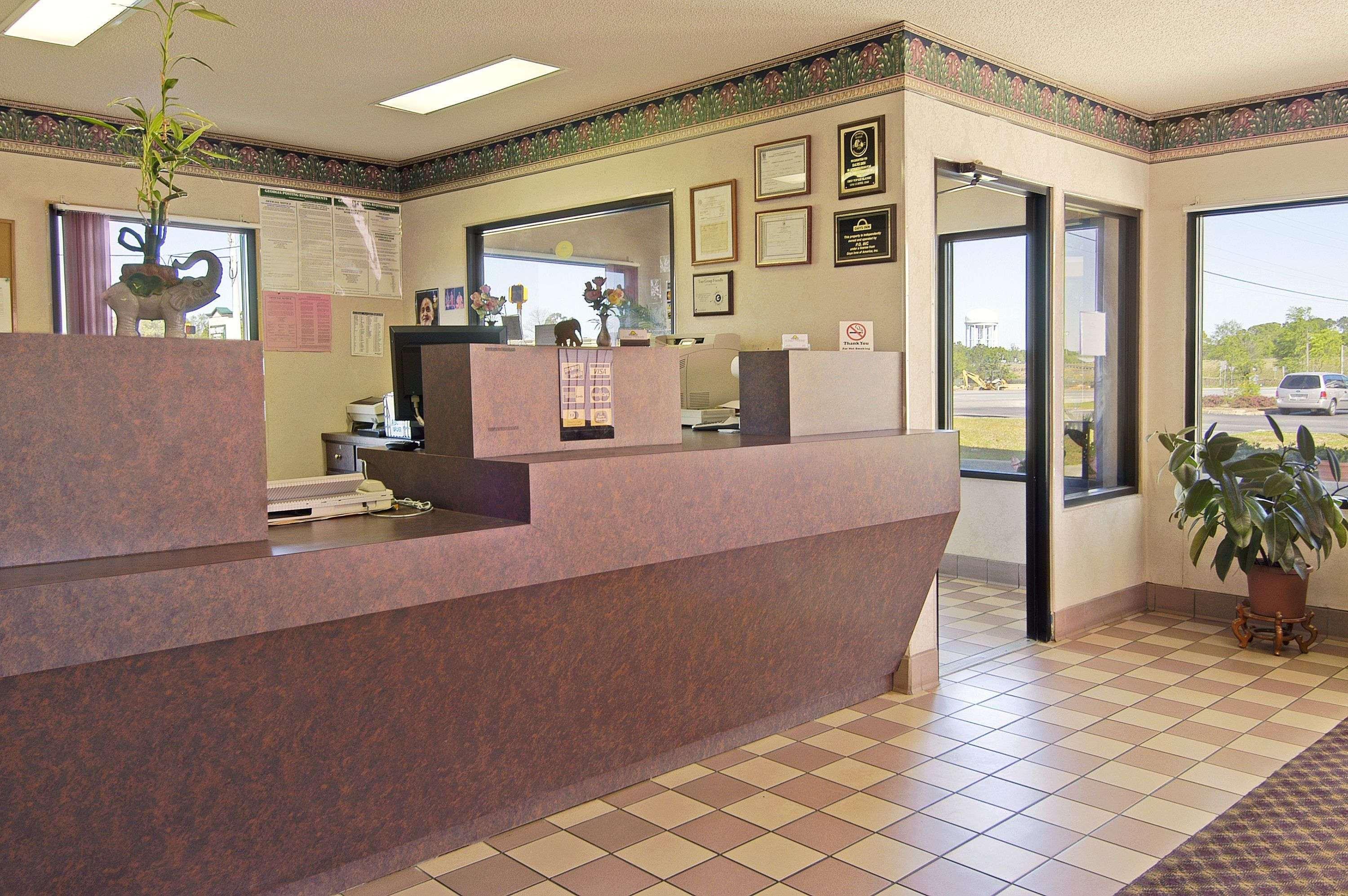 Days Inn By Wyndham Bainbridge Interior foto